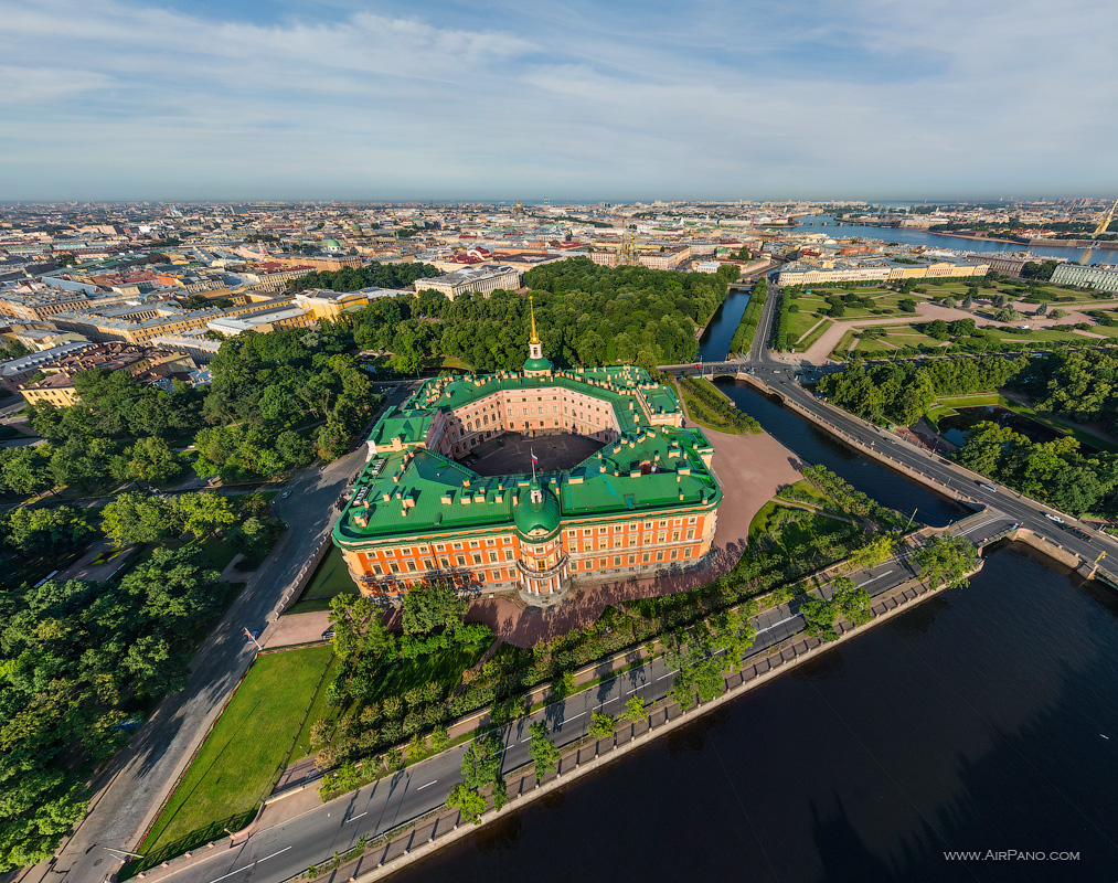 St.Petersburg (Санкт-Петербург)